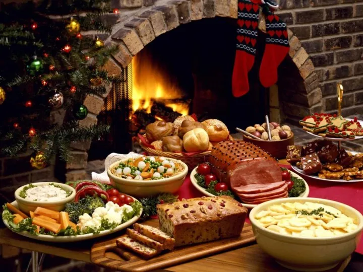 In England Christmas dinner was usually eaten at Midday on December