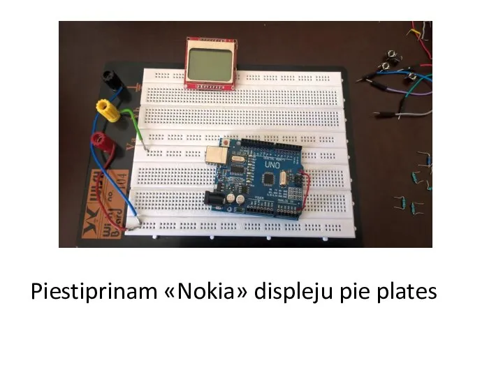 Piestiprinam «Nokia» displeju pie plates