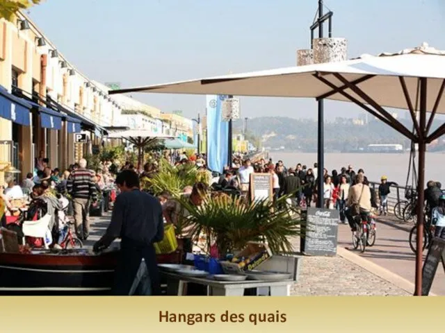 Hangars des quais